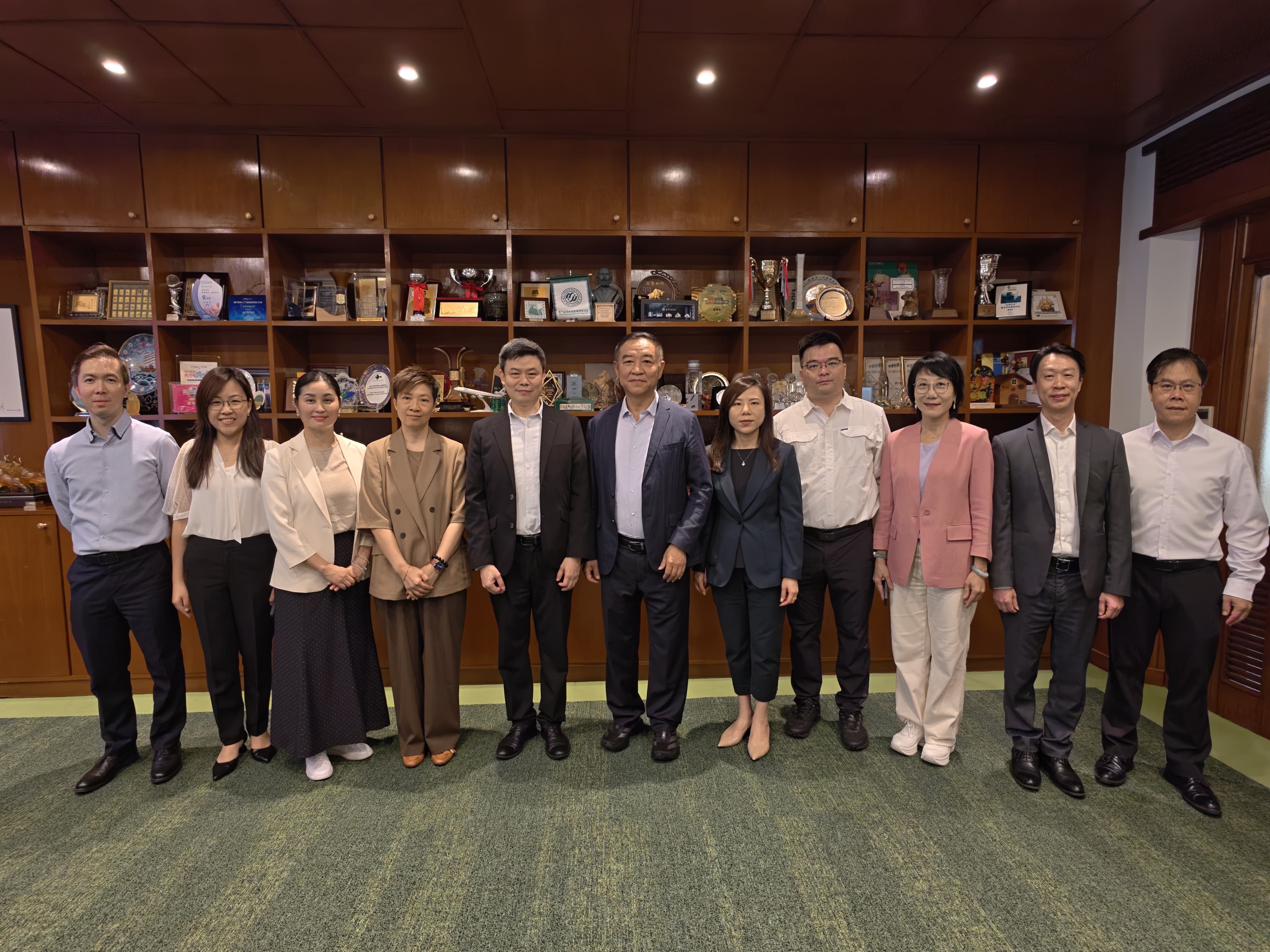 郵電局與廣東省通信管理局舉行雙邊會議<br/>強化粵澳通信監管協作
